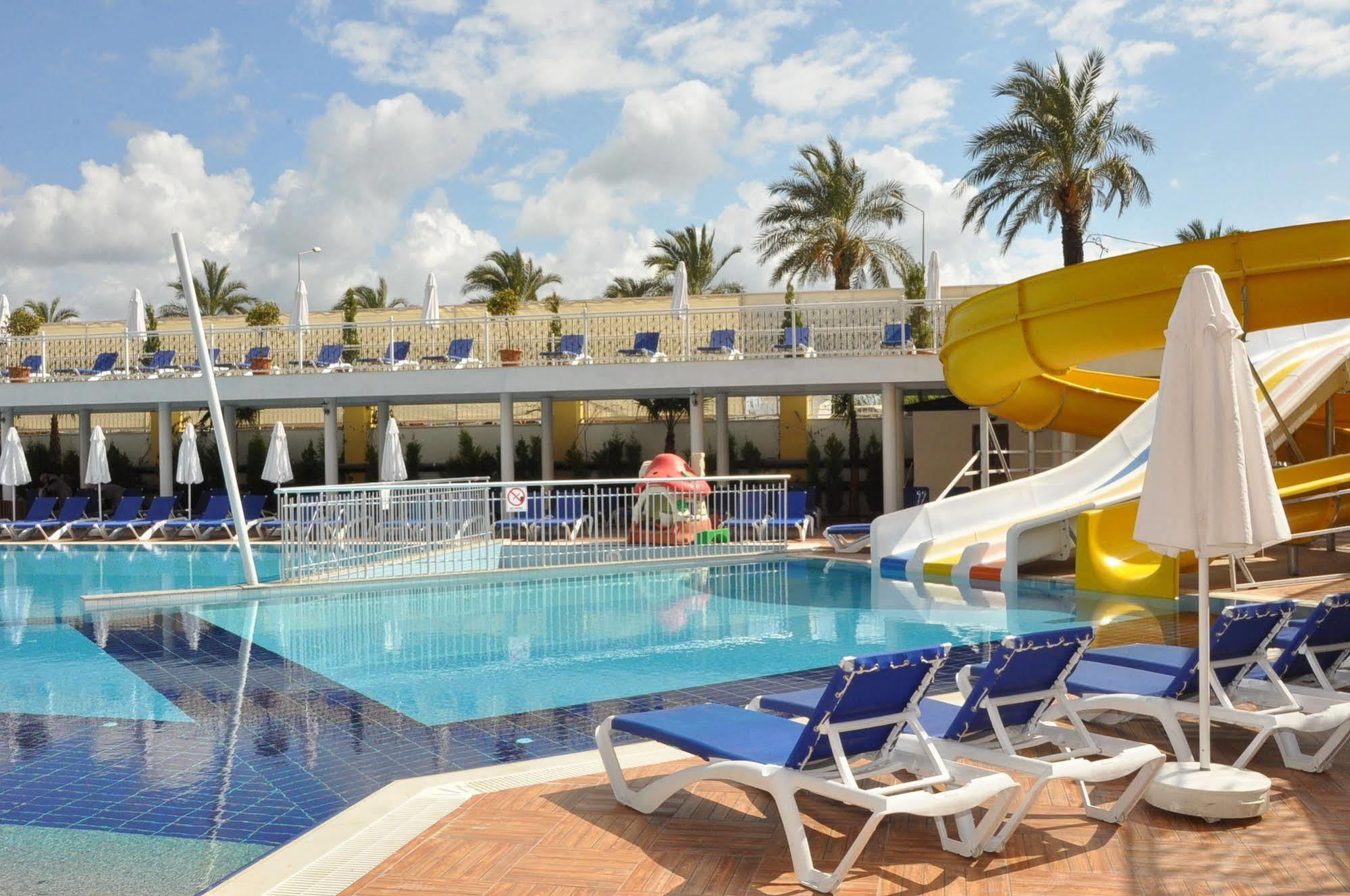 Dream World Resort & Spa Side Eksteriør billede